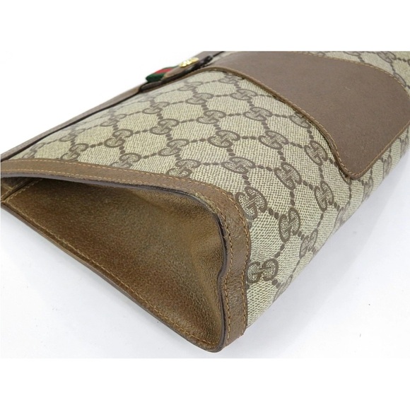 Gucci Beige and Brown Monogram Clutch - Picture 8 of 14